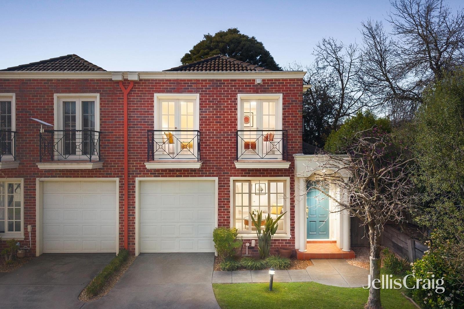 8/40 Cootamundra Crescent, Blackburn image 1