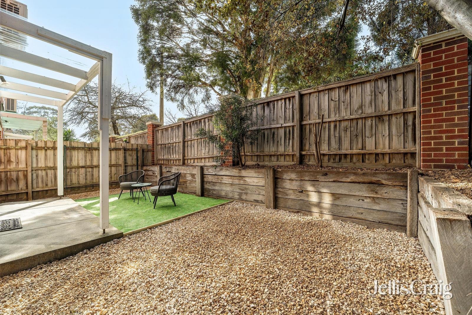 8/40 Cootamundra Crescent, Blackburn image 9
