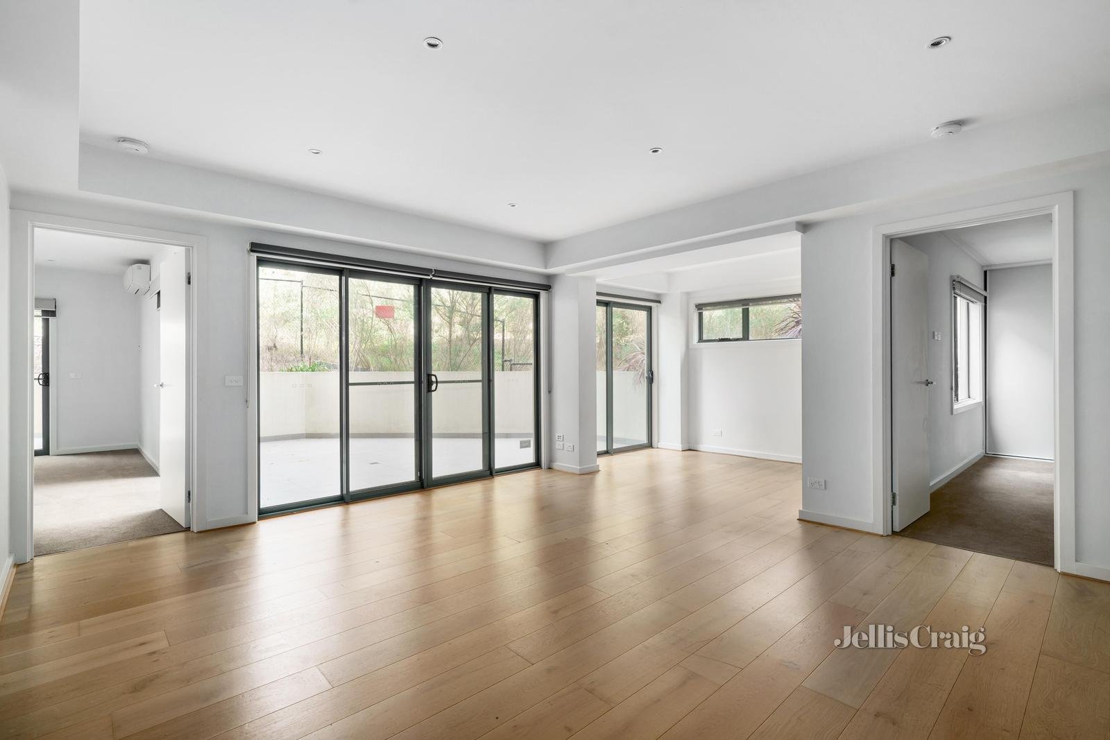 8/40 Rosanna Road, Heidelberg image 2