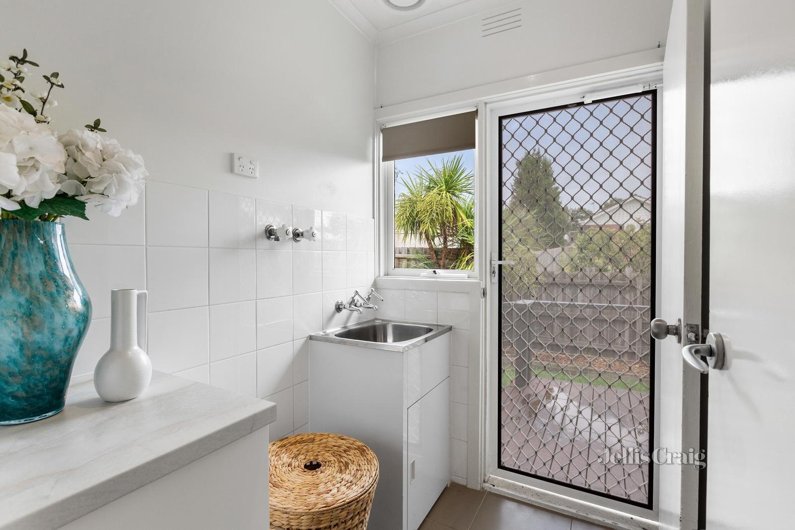8/41-45 Glebe Street, Forest Hill image 6
