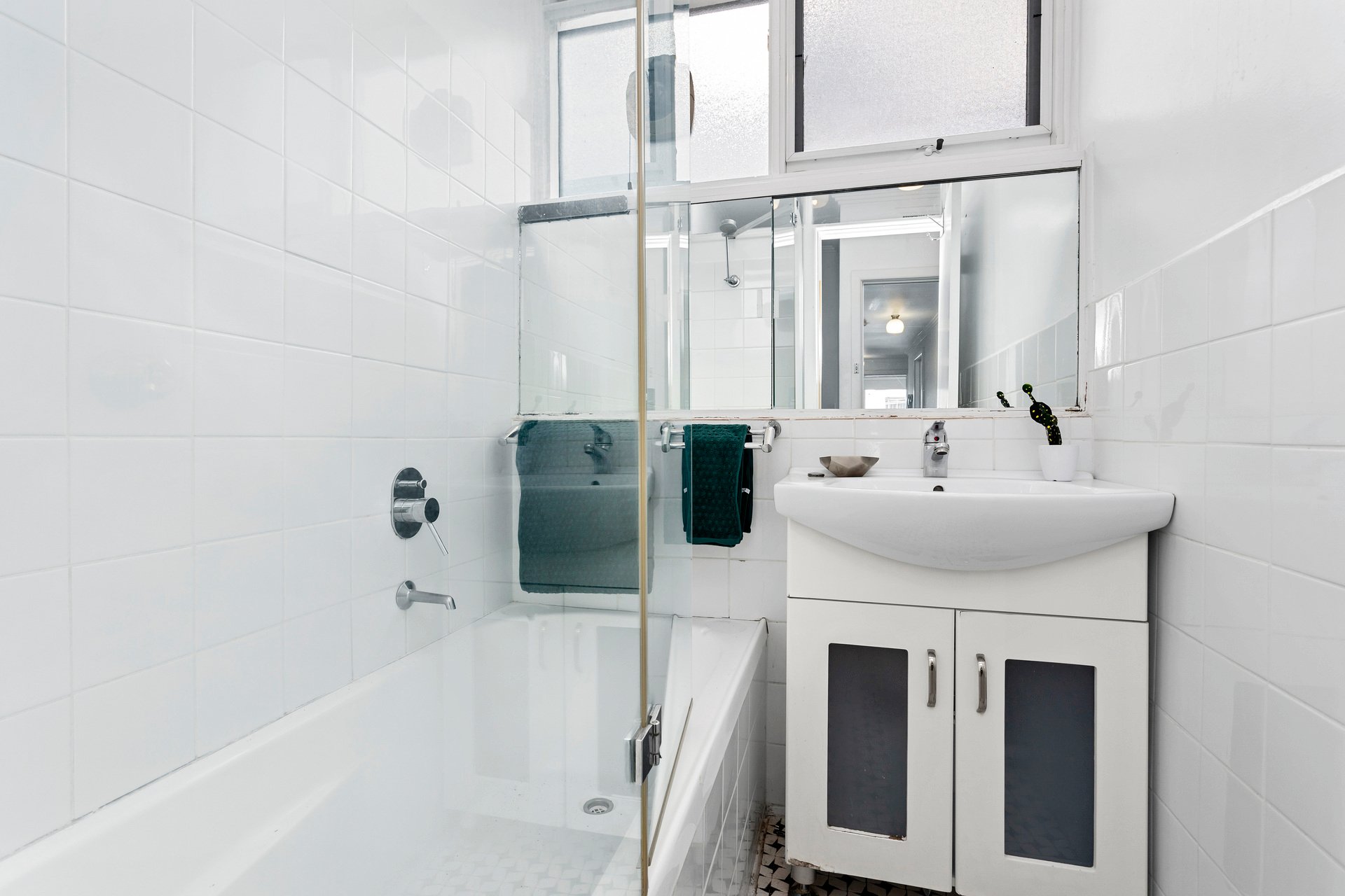 Property Gallery Thumbnail 7