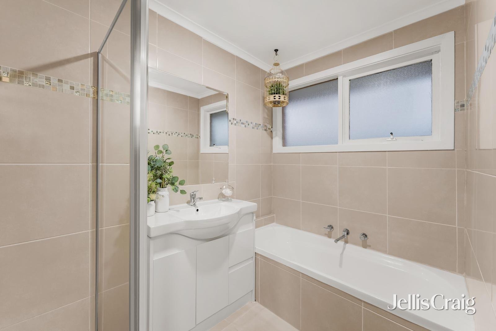 8/411 Church Road, Templestowe image 6
