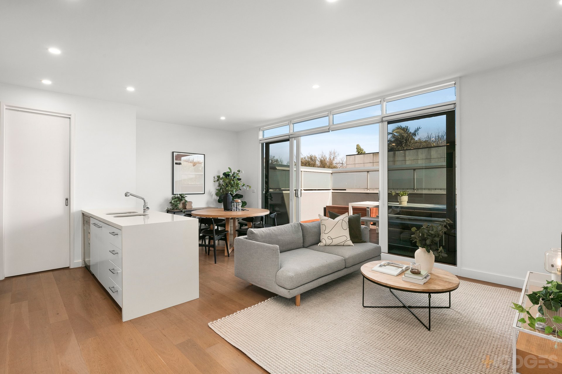 8 / 42 Ruskin Street Elwood