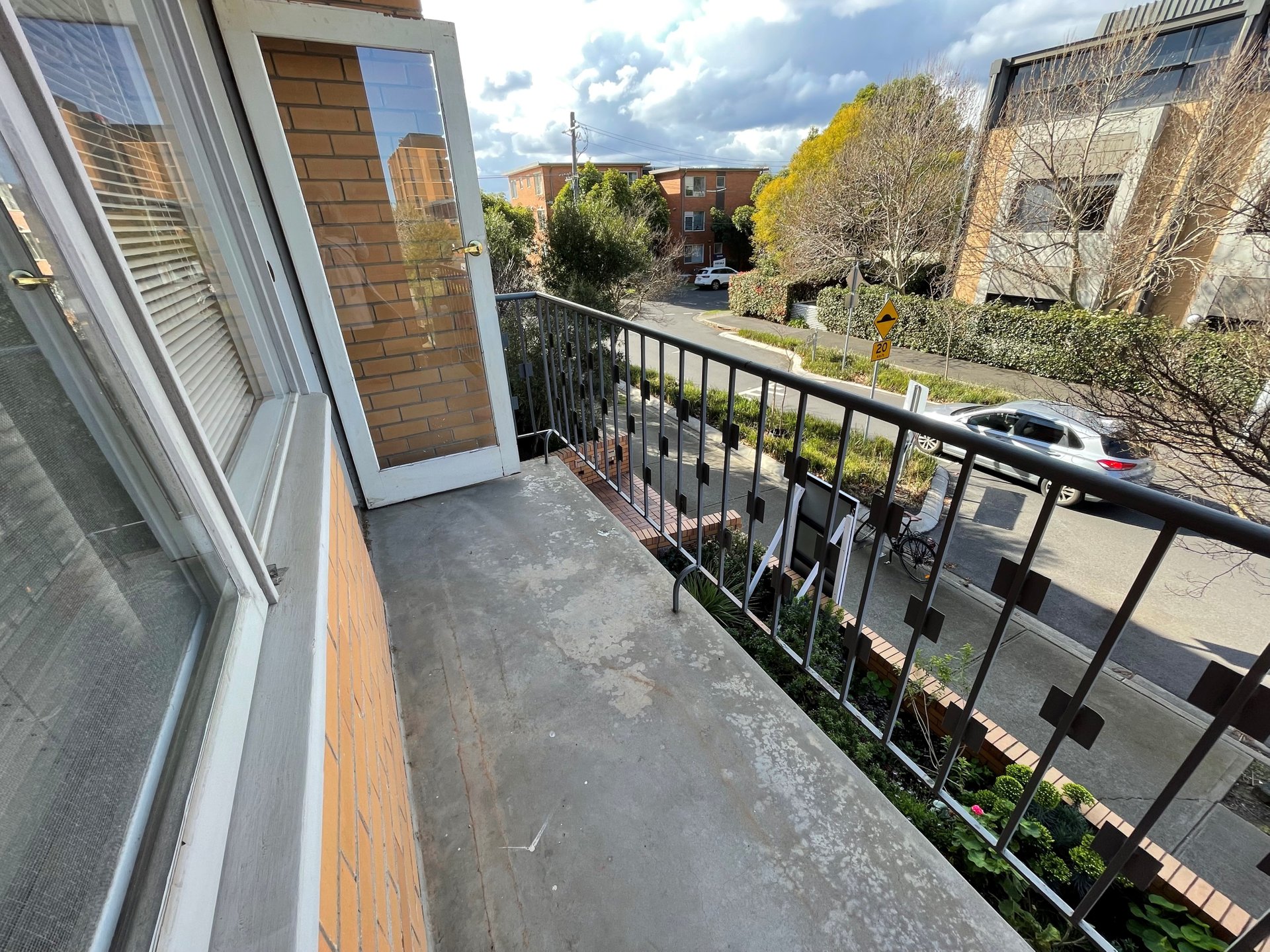 8/42 Winter Street, Malvern image 6