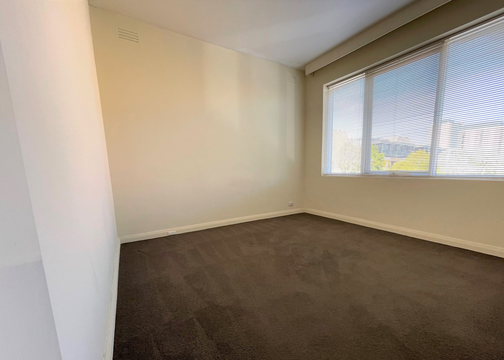 8/42 Winter Street, Malvern image 4