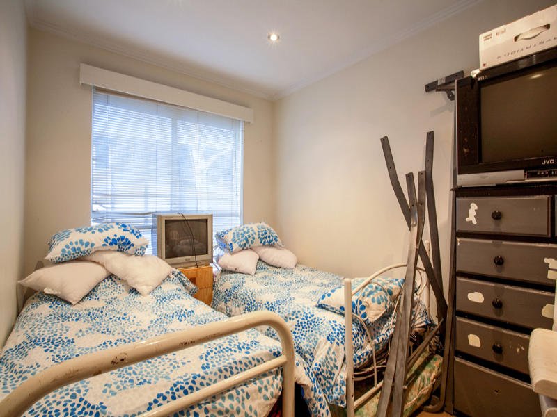 8/420 Blackshaws Road, Altona North image 5