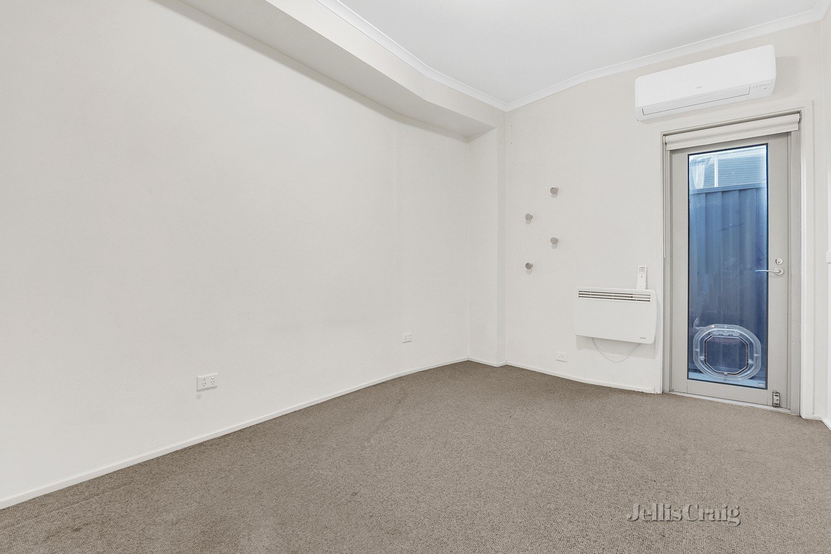 8/421 Brunswick Road, Brunswick West image 5