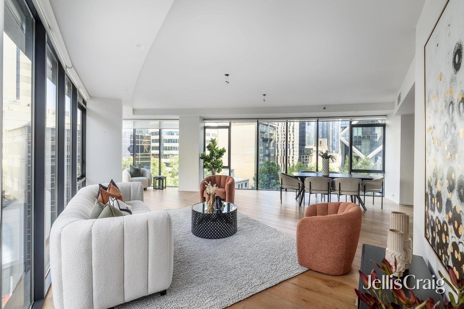 84/299 Queen Street, Melbourne image 2