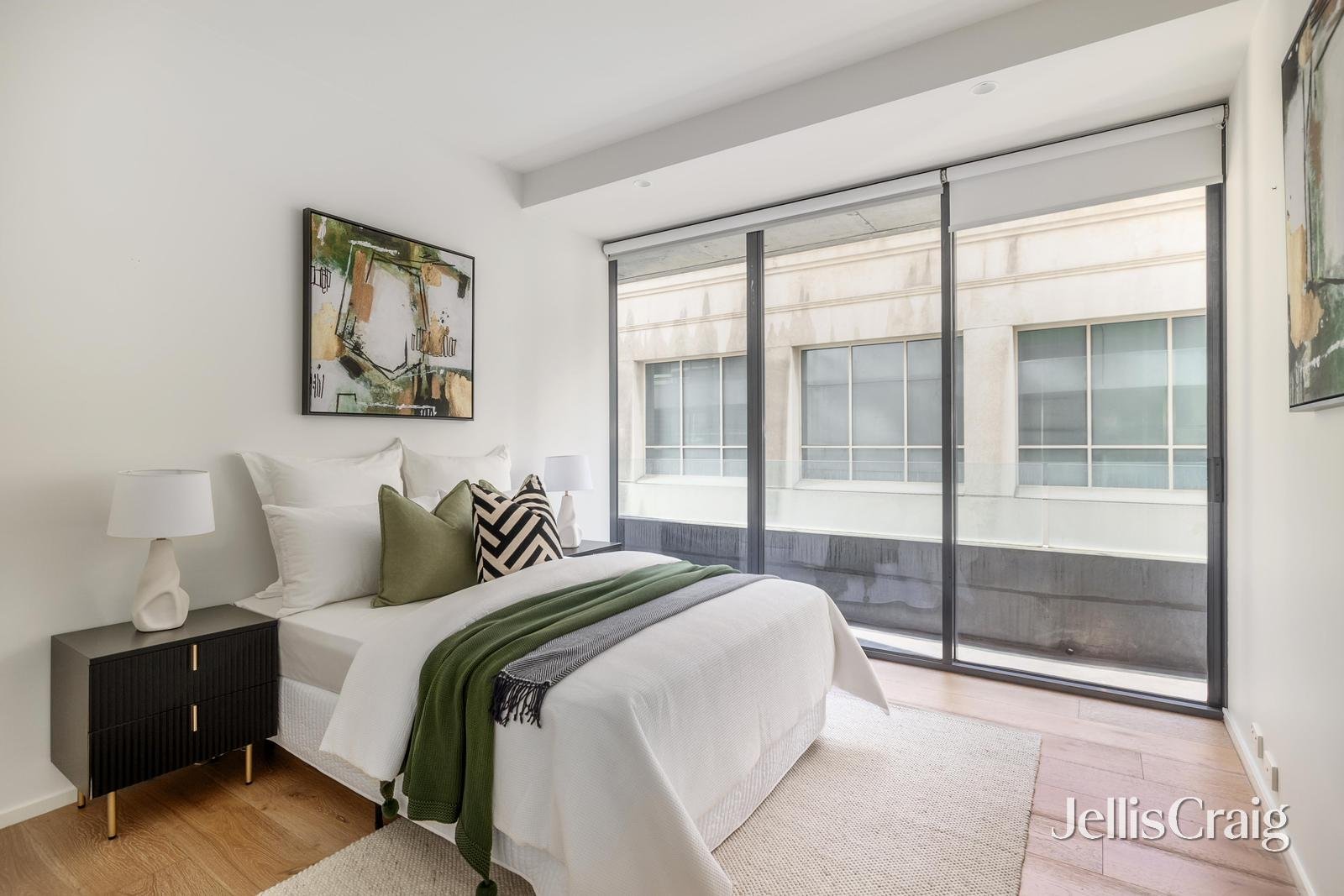 84/299 Queen Street, Melbourne image 8