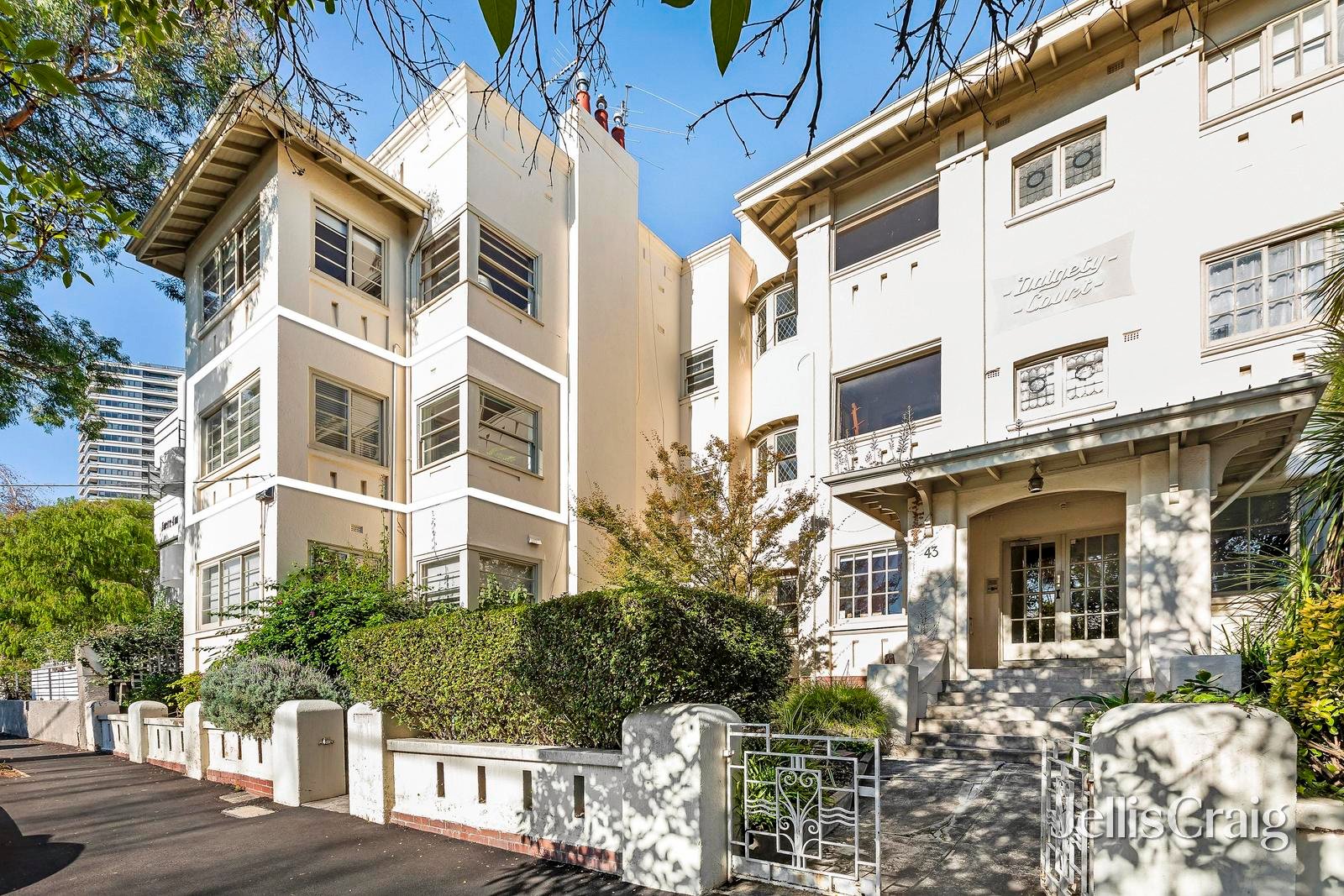 8/43 Dalgety Street, St&nbsp;Kilda image 1