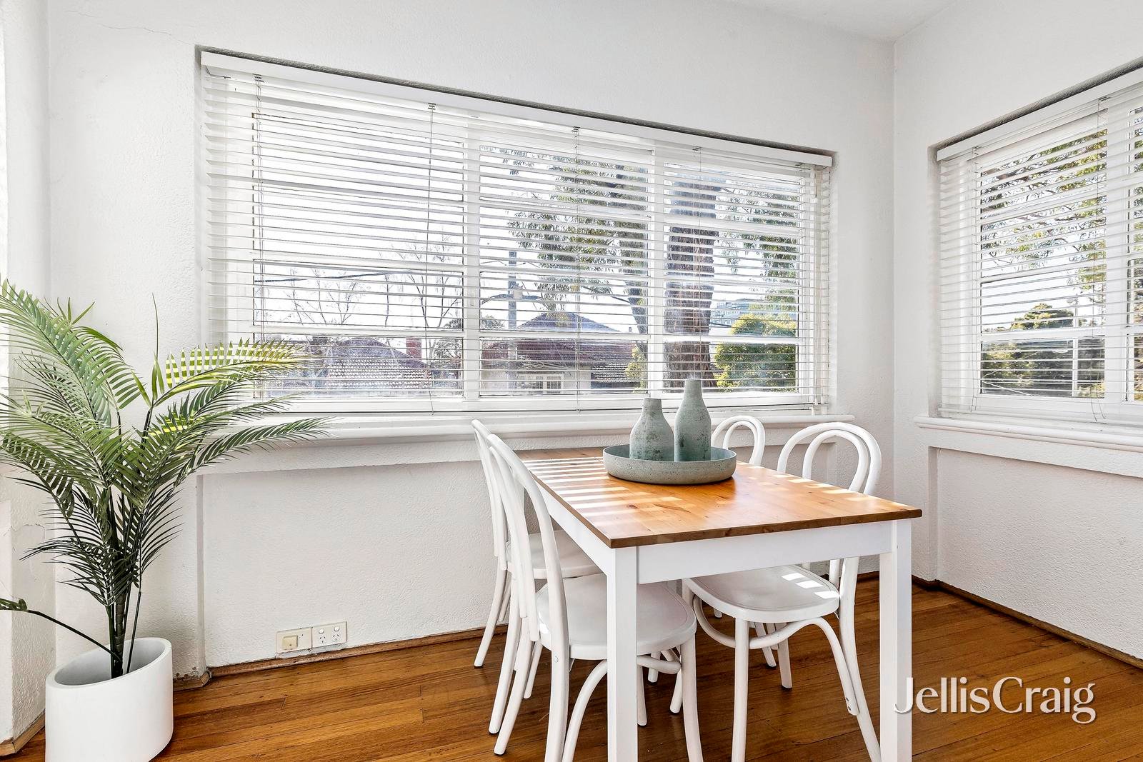 8/43 Dalgety Street, St&nbsp;Kilda image 5