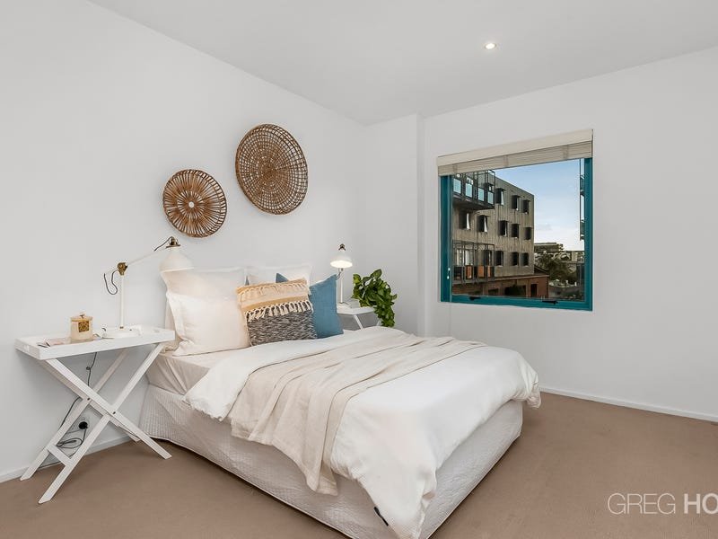 844/1 Esplanade West, Port Melbourne image 6