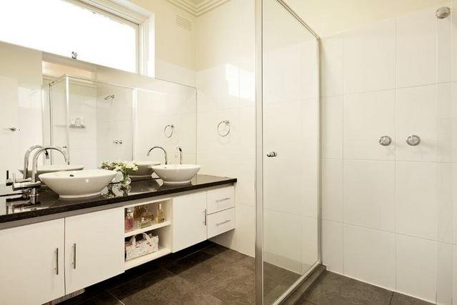 Property Gallery Thumbnail 7