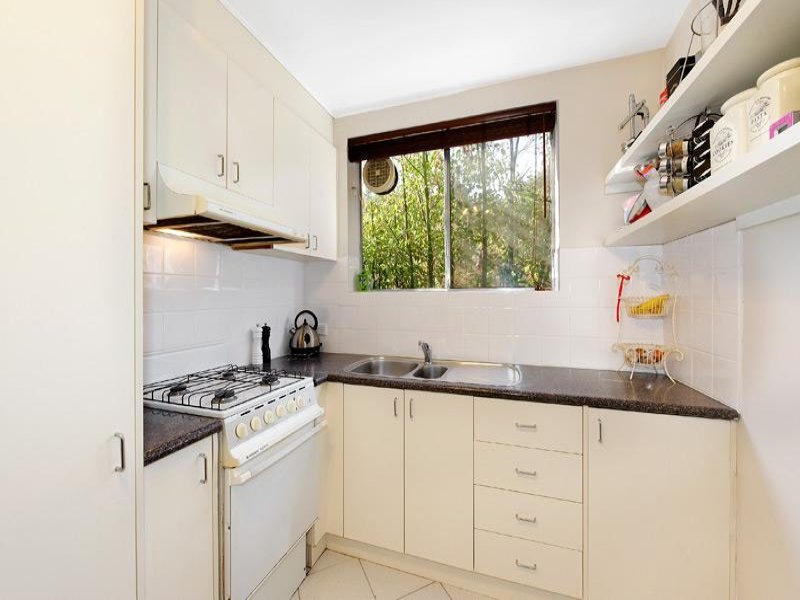 8/46-48 Victoria Road, Hawthorn East image 2