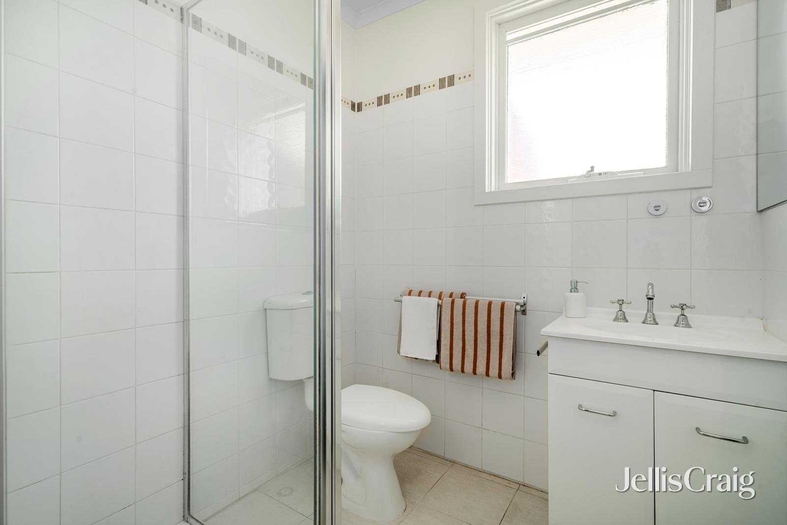 8/46 Cromer Road, Beaumaris image 10