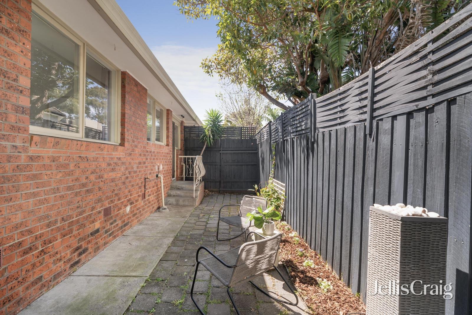 8/46 Cromer Road, Beaumaris image 11