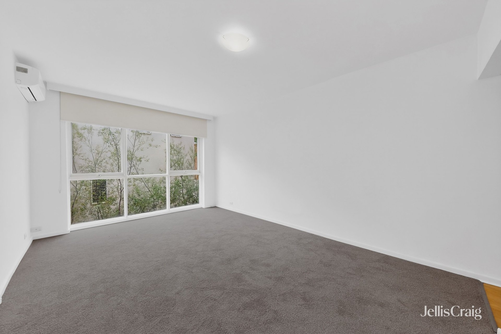 8/47 Evansdale Road, Hawthorn image 2