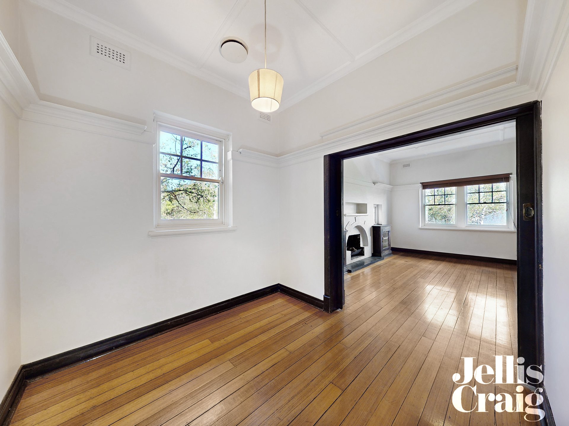 8/470 Glenferrie Road, Hawthorn image 5