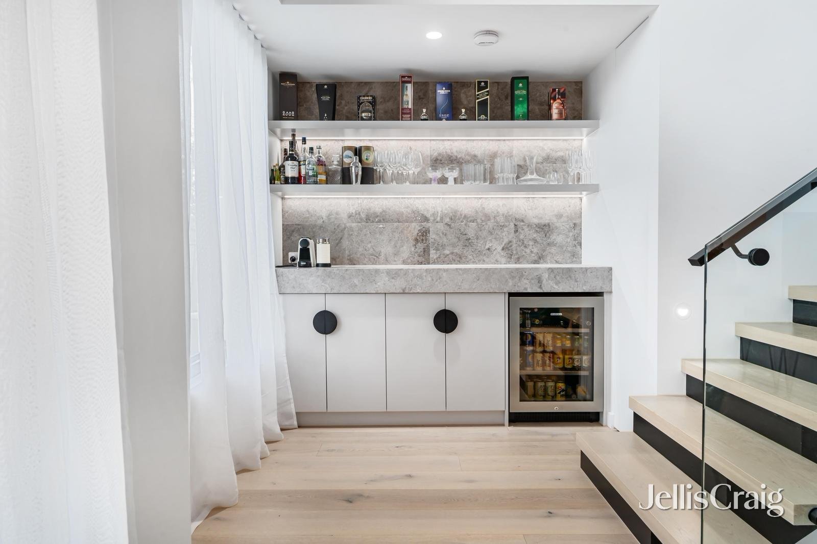 848 Toorak Road, Hawthorn East image 8