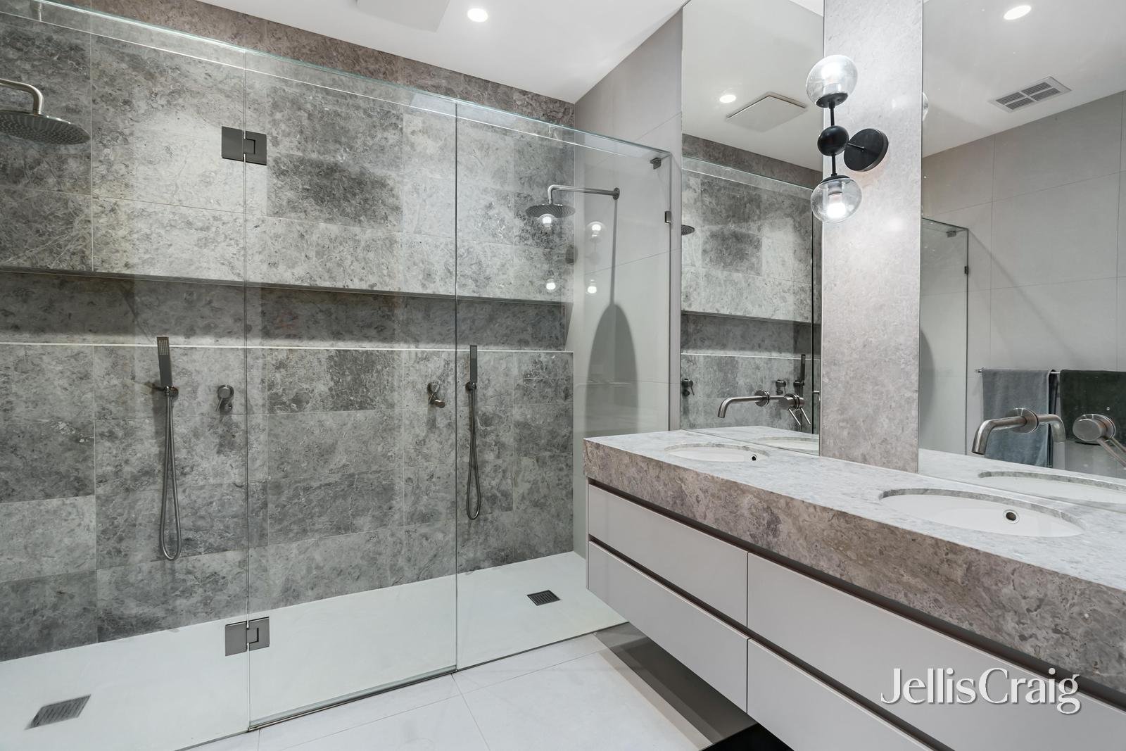 848 Toorak Road, Hawthorn East image 13