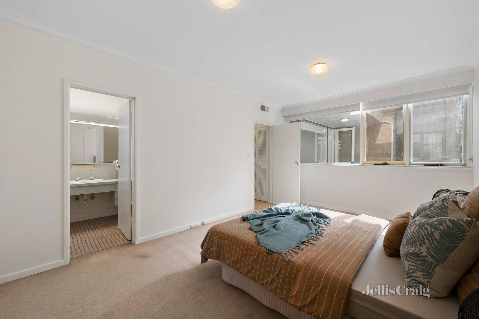 8/480 Glenferrie Road, Hawthorn image 9