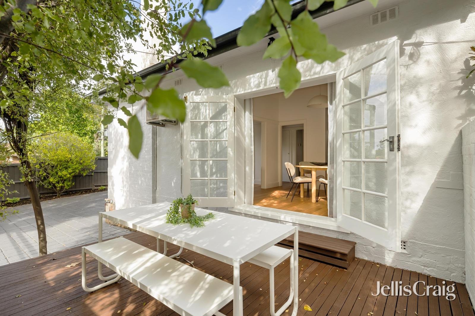 849 Toorak Road, Hawthorn East image 9