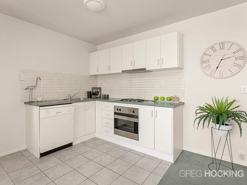 8/5-7 Harold Street, Middle Park image 4