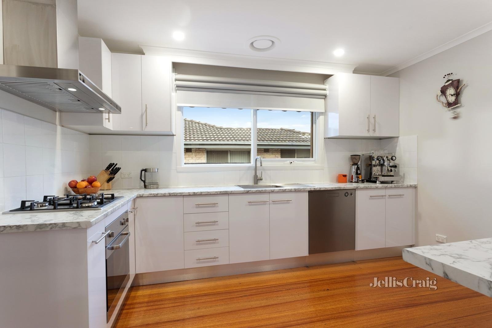 8/5-7 Poet Road, Bentleigh East image 6