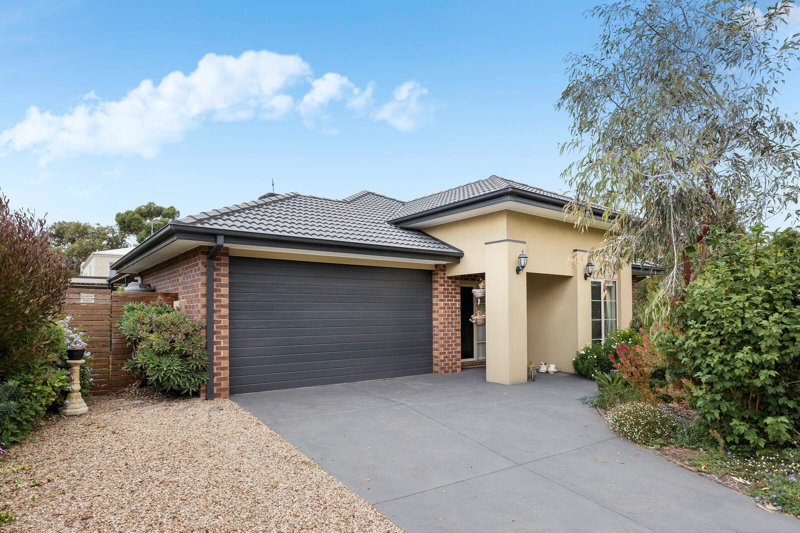 Property Gallery - Main Image