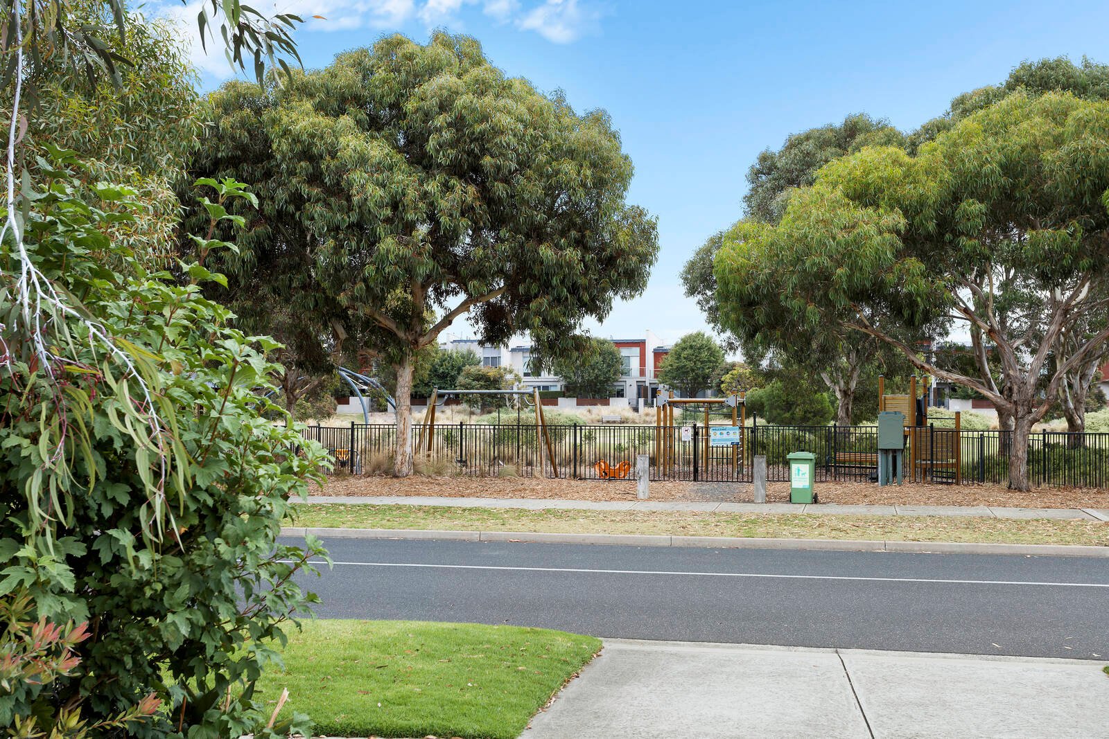 Property Gallery Thumbnail 13