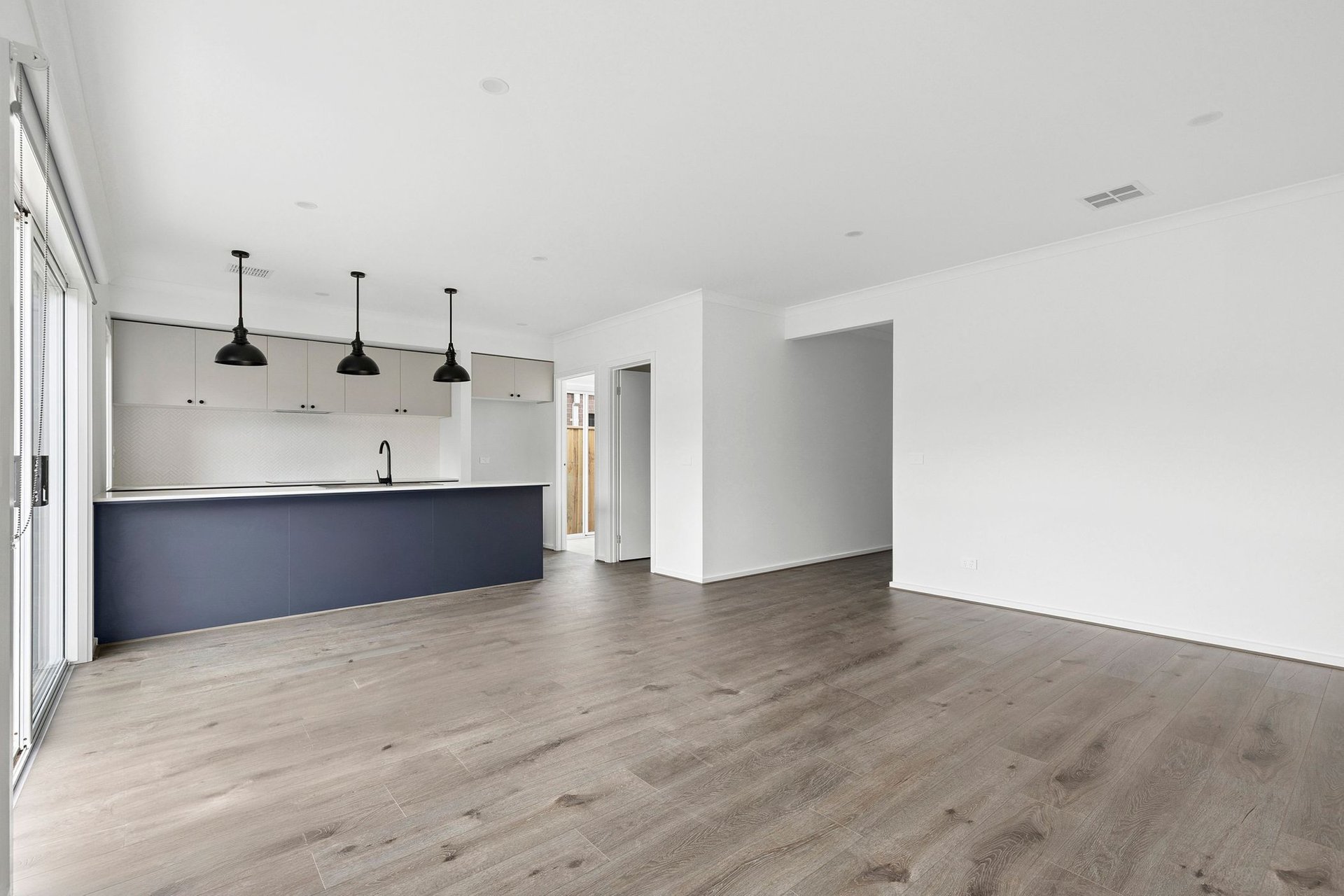 85 Abingdon Boulevard, Lara image 7