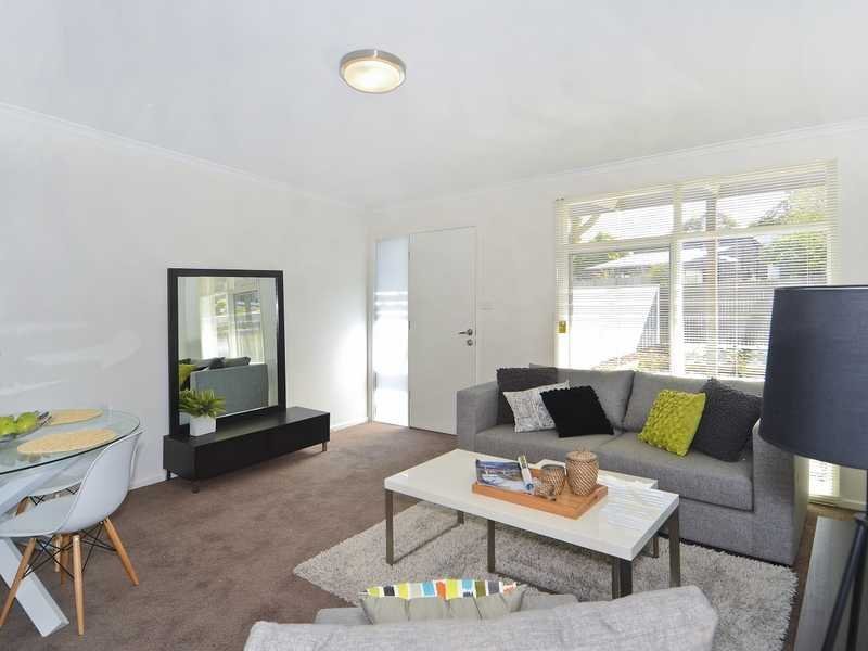 85 Buckingham Road, Newtown image 2