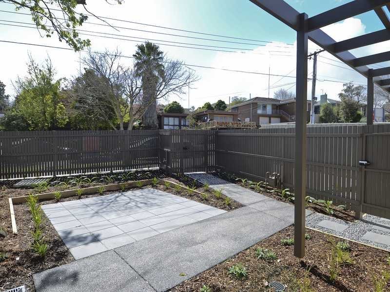 85 Buckingham Road, Newtown image 6