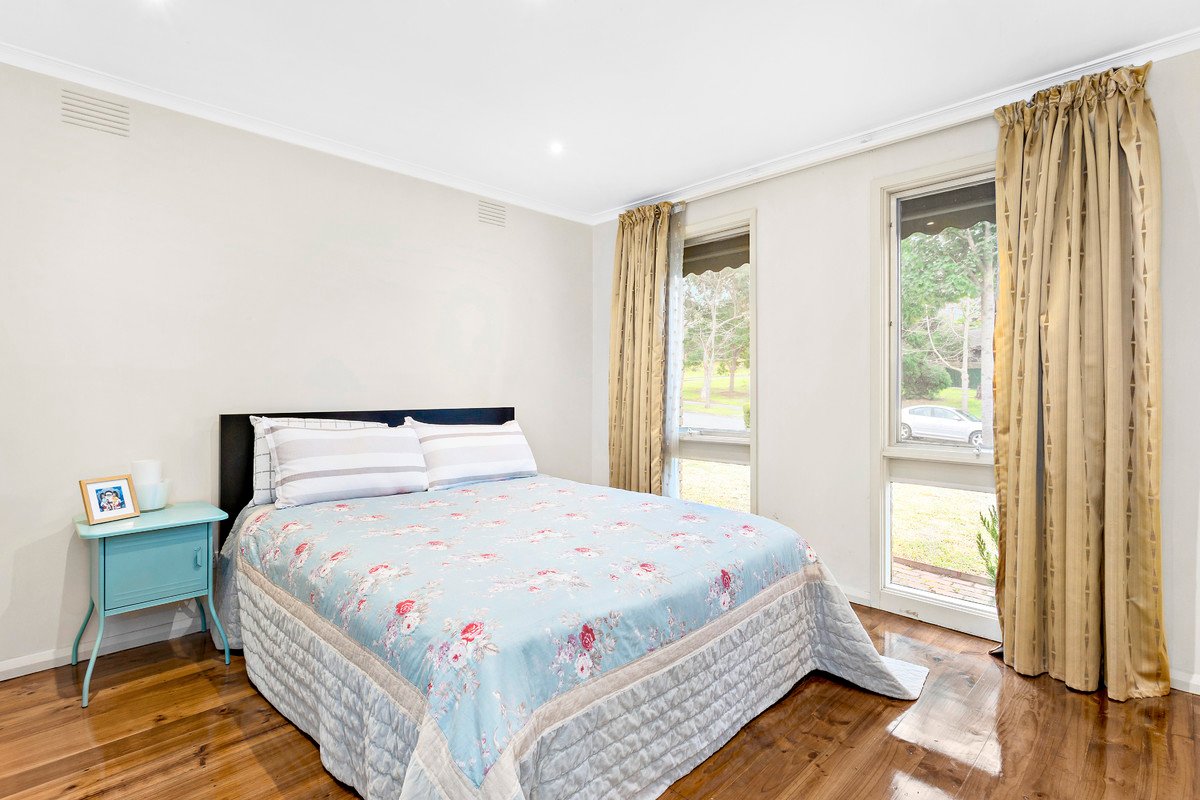 85 Clifton Street, Balwyn North image 6