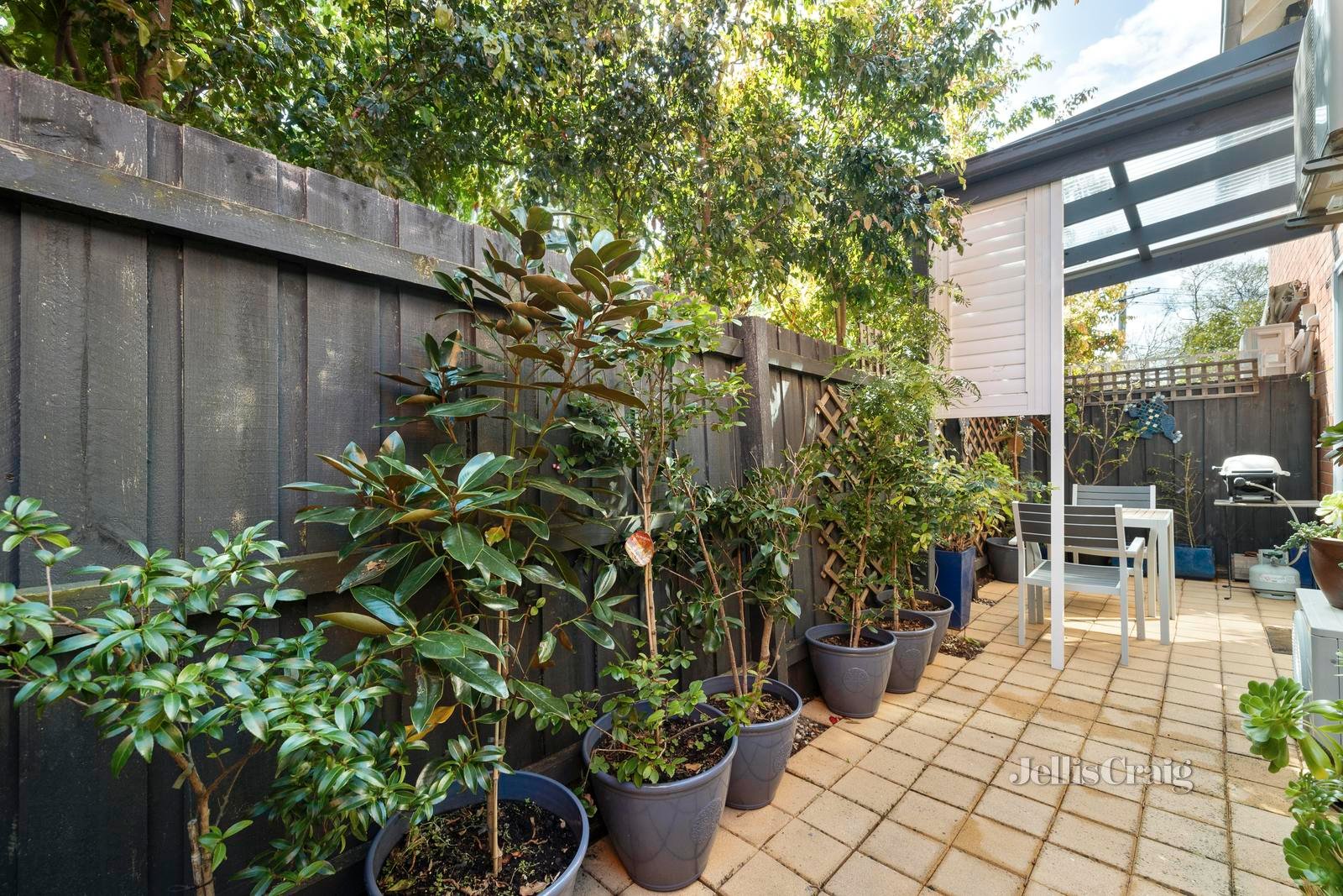 8/5 Derby Crescent, Caulfield East image 9