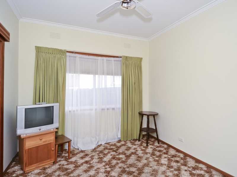 85 Heytesbury Street, Herne Hill image 4