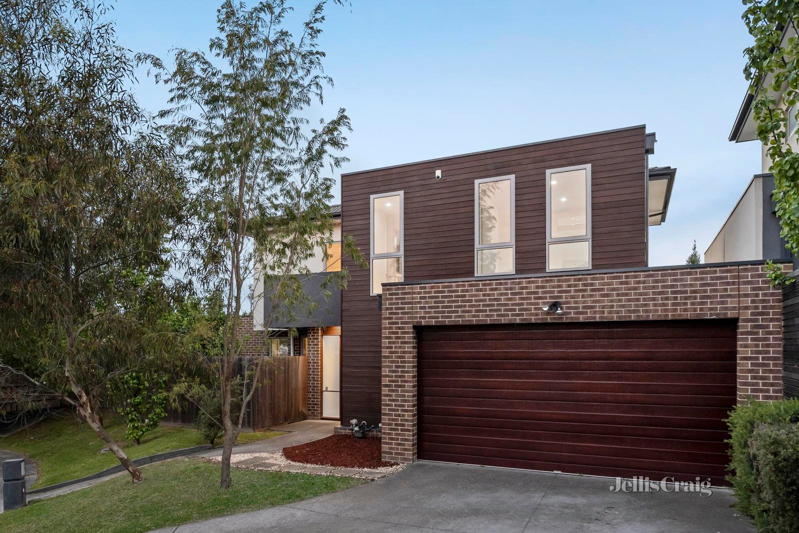 8/5 Hill Court, Doncaster image 1