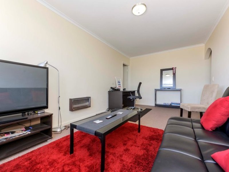 8/5 James Street, Box Hill image 6