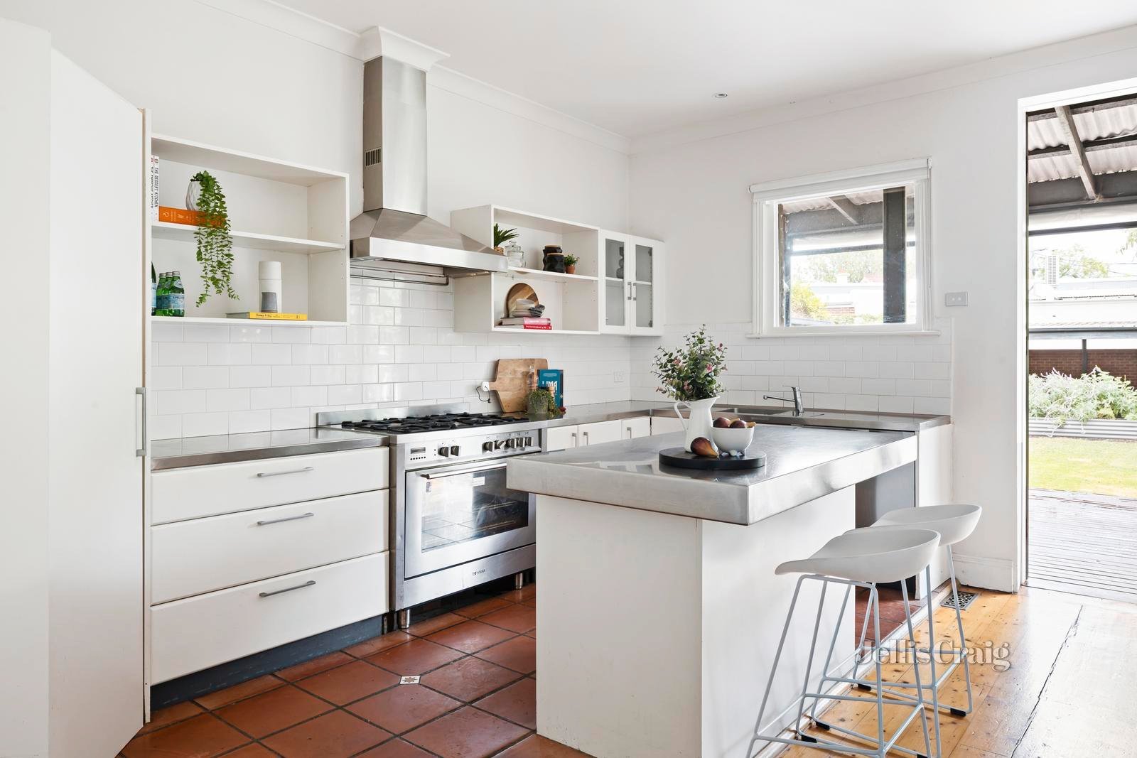 85 Kooyong Road, Armadale image 4