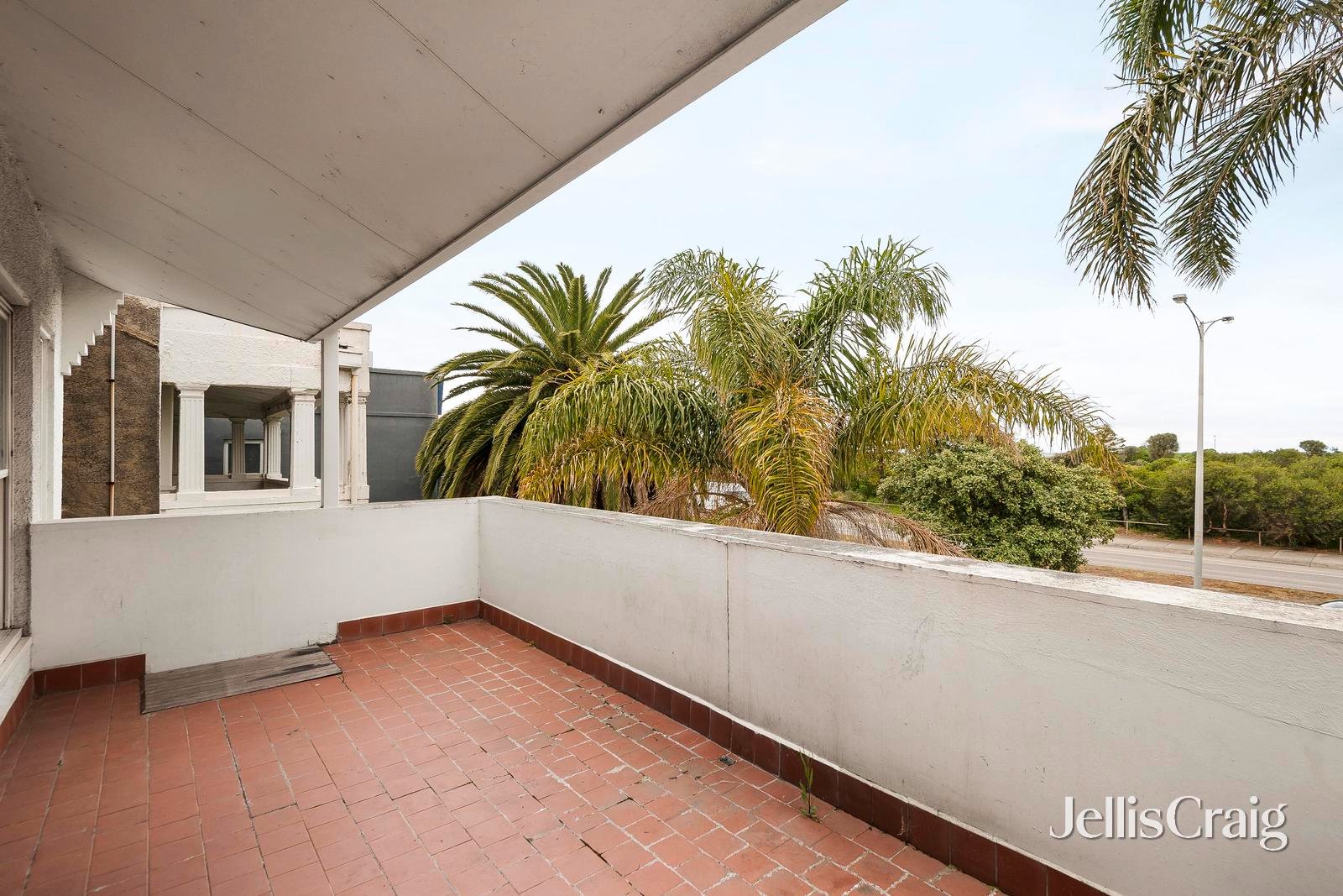 85 Marine Parade, Elwood image 4