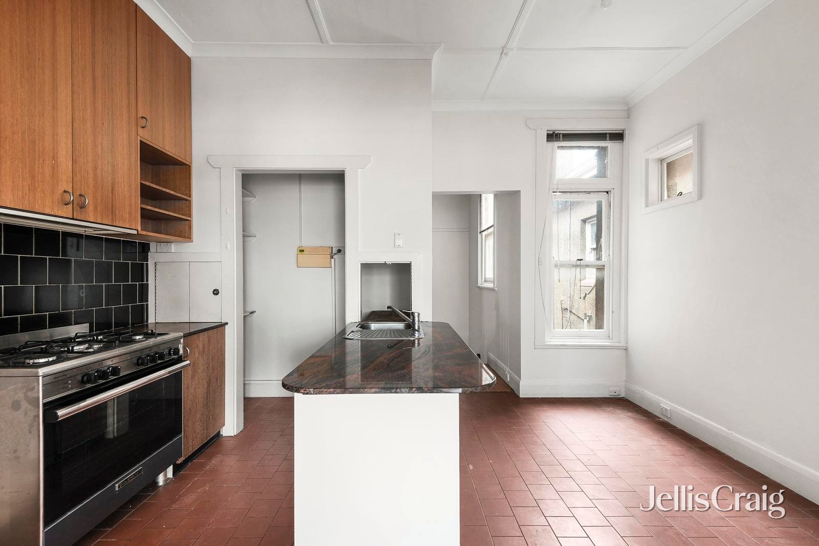 85 Marine Parade, Elwood image 11