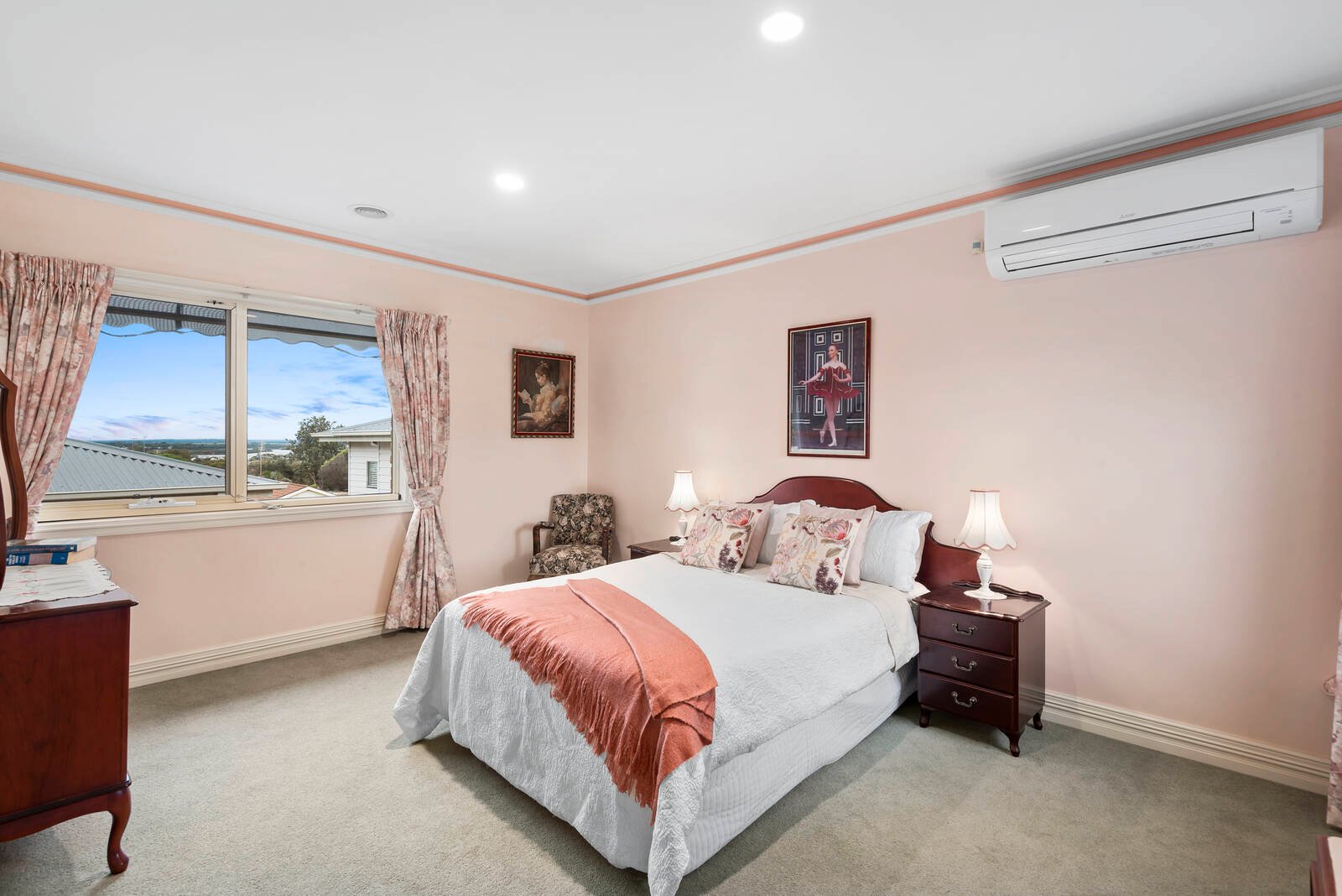 Property Gallery Thumbnail 15