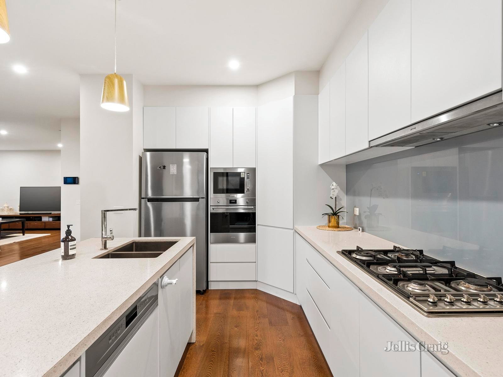 85 Rosella Street, Doncaster East image 4