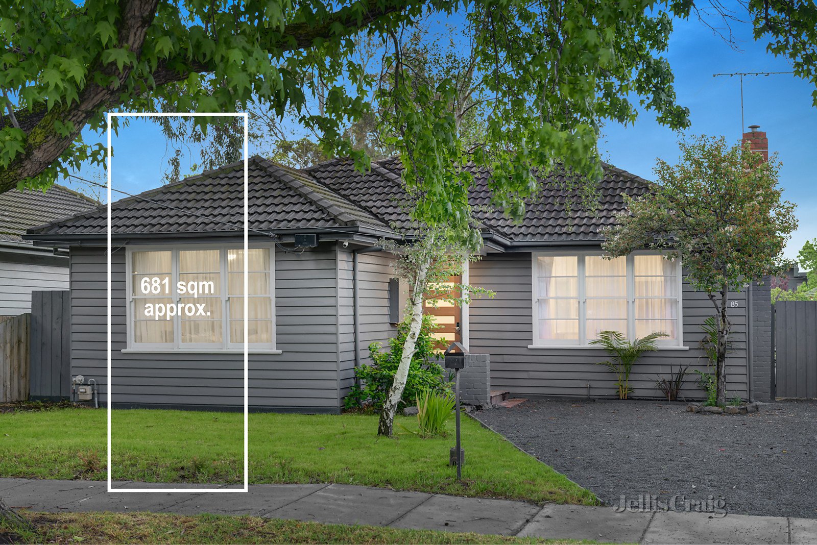 85 Tudor Street, Bentleigh East image 1