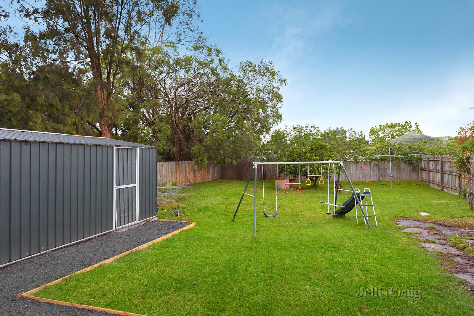 85 Tudor Street, Bentleigh East image 9