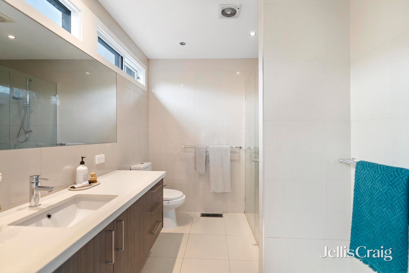 85 Vicki Street, Forest Hill image 10