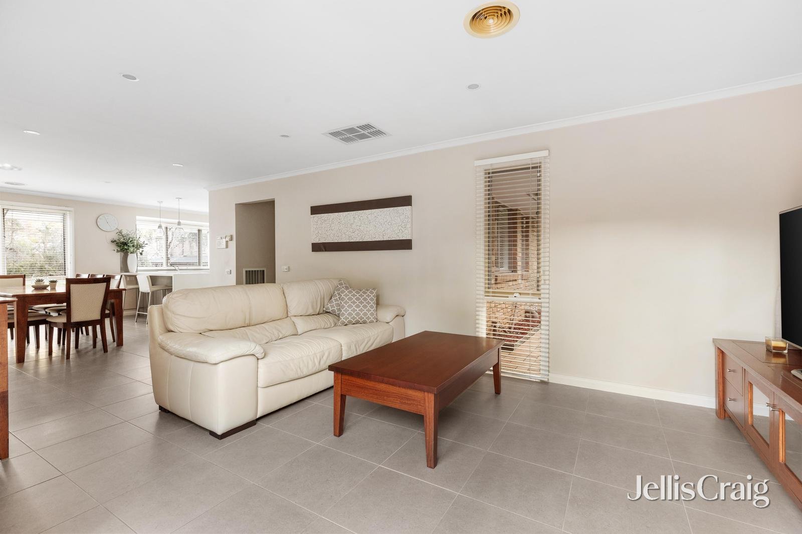 85 Weidlich Road, Eltham North image 8
