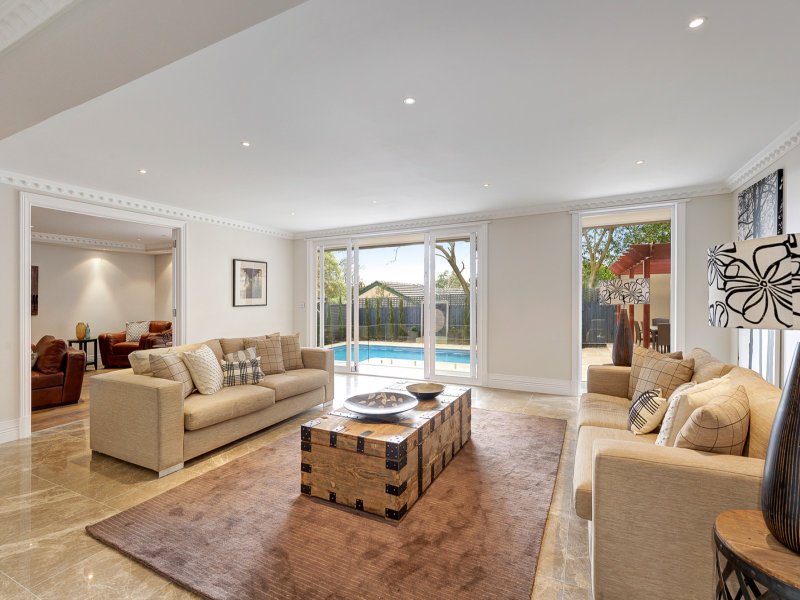 85 Winmalee Road, Balwyn image 3
