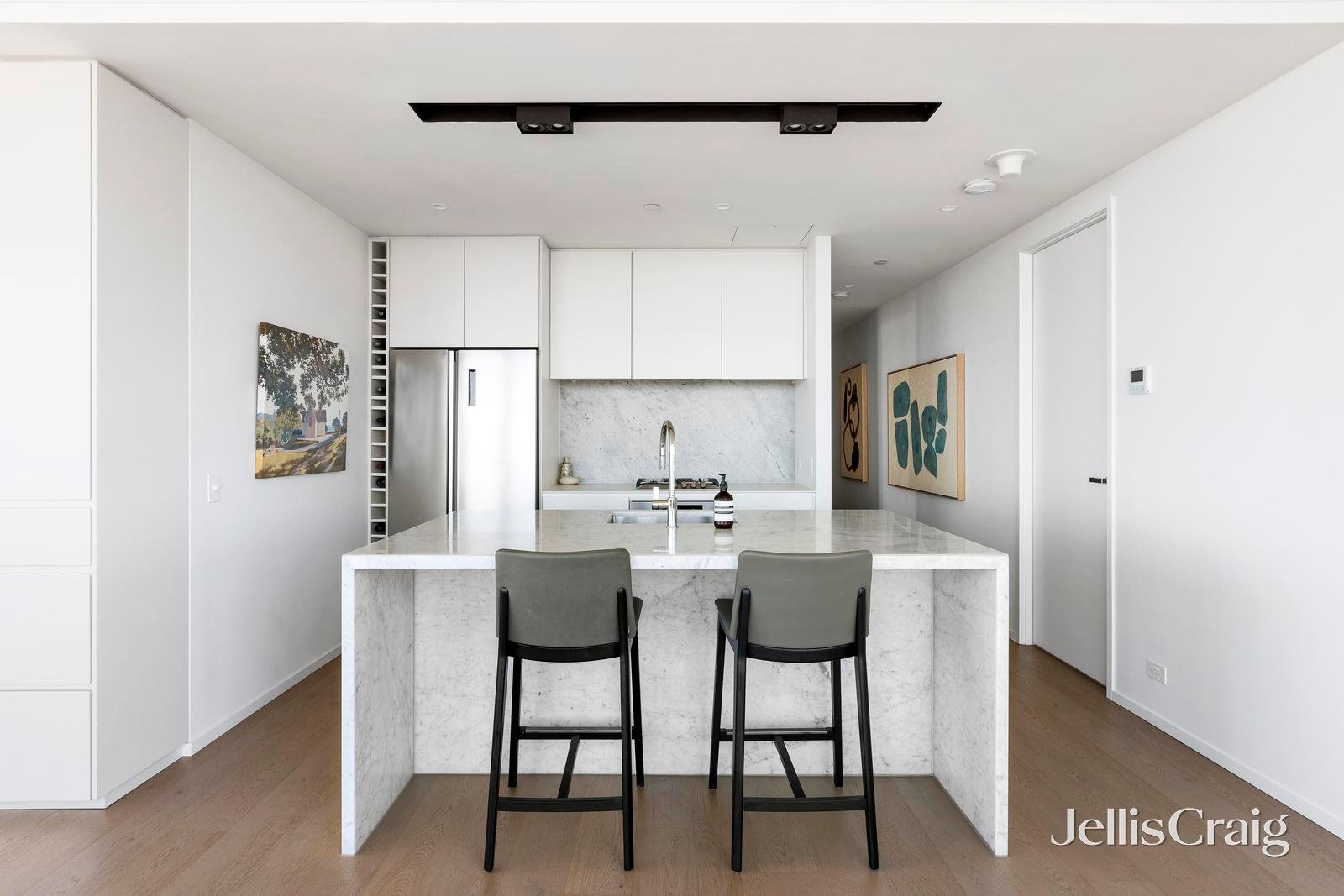8505/70 Southbank Boulevard, Southbank image 3