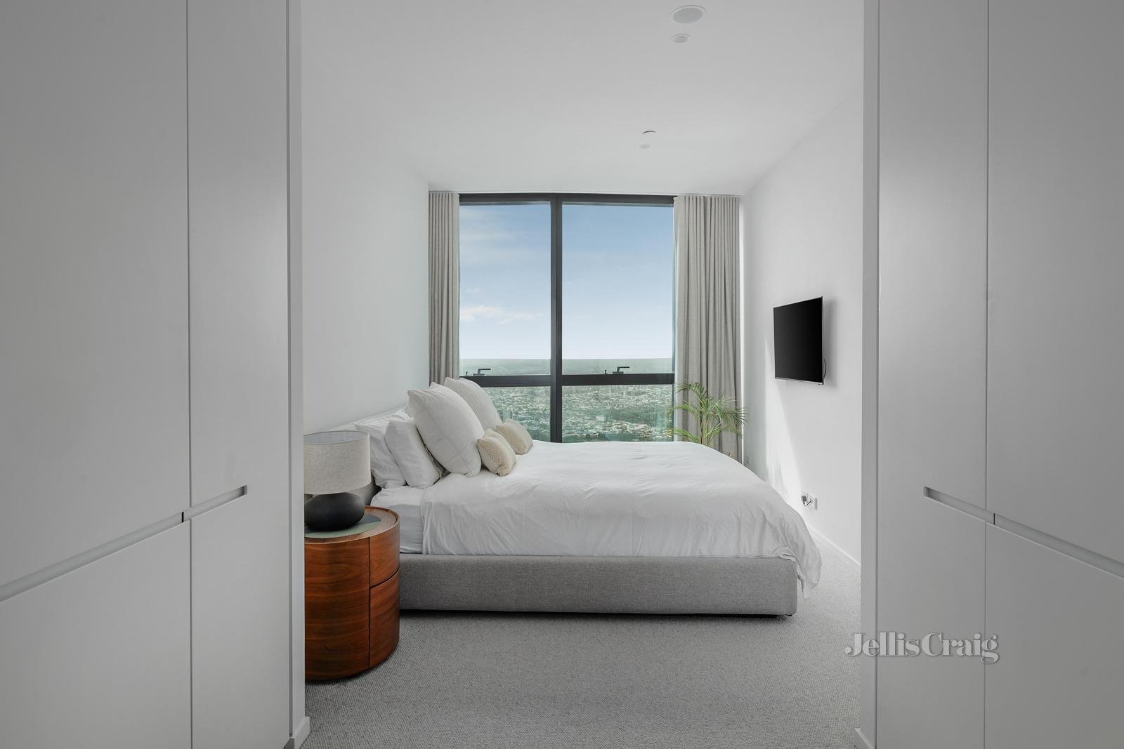 8505/70 Southbank Boulevard, Southbank image 5